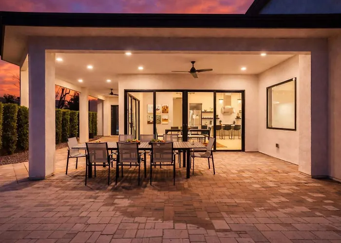 Holiday home Americana-pool & Fire Pit-near Quarter Scottsdale